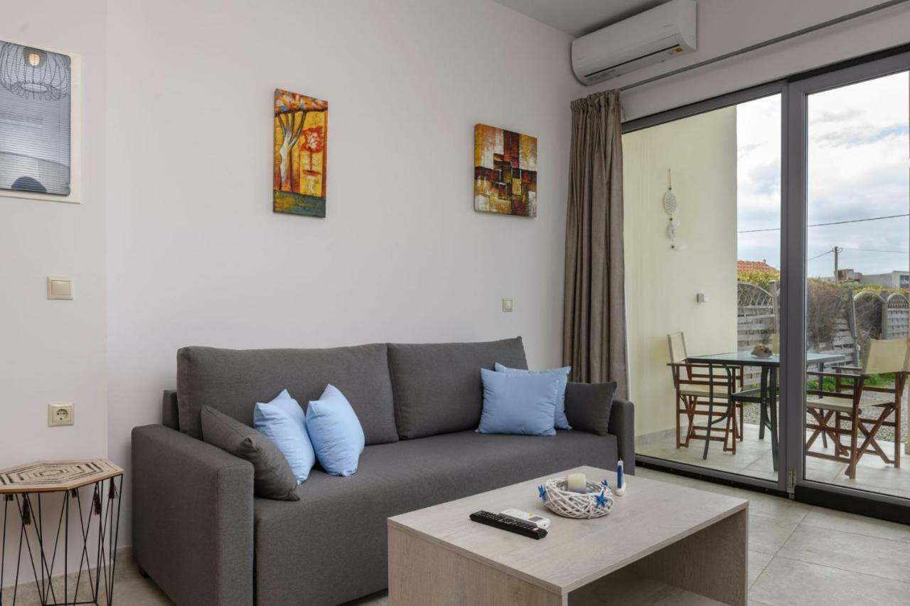 Coral Sea Apartment Kókinosz Pírgosz Kültér fotó