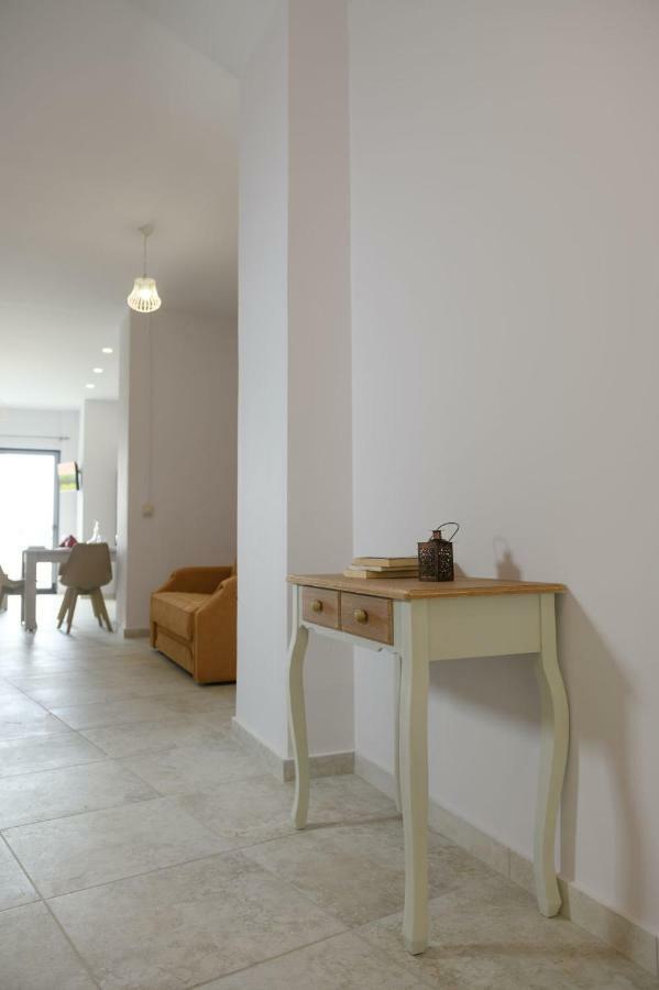 Coral Sea Apartment Kókinosz Pírgosz Kültér fotó