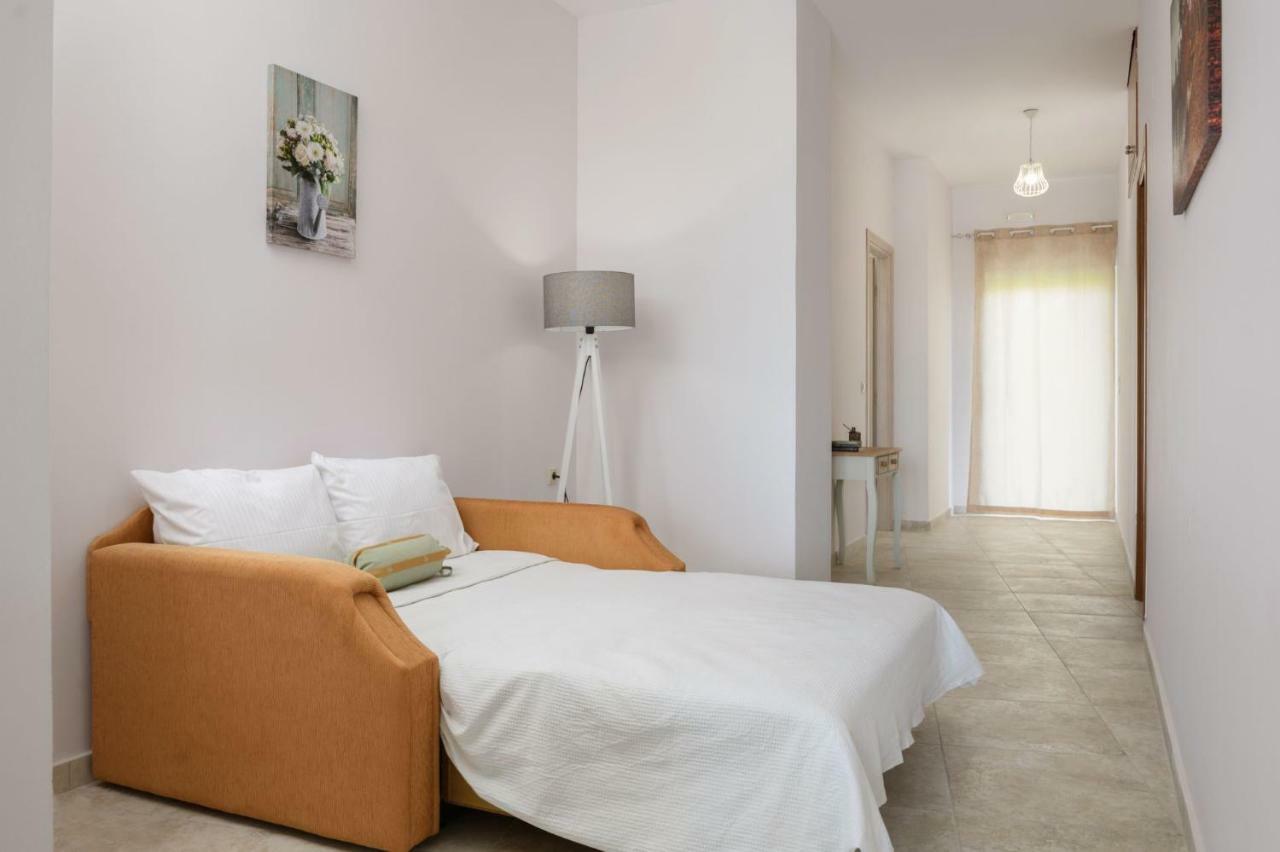 Coral Sea Apartment Kókinosz Pírgosz Kültér fotó