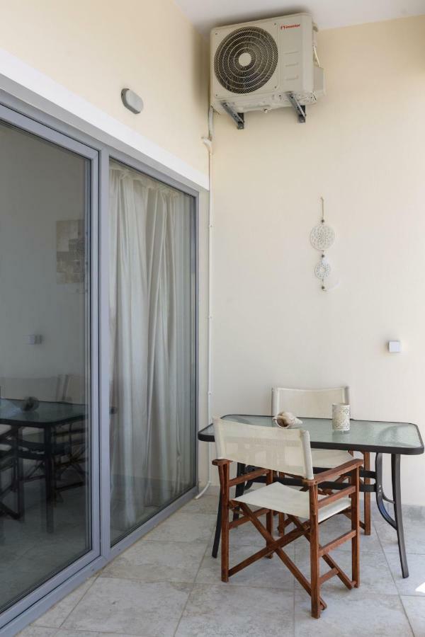 Coral Sea Apartment Kókinosz Pírgosz Kültér fotó