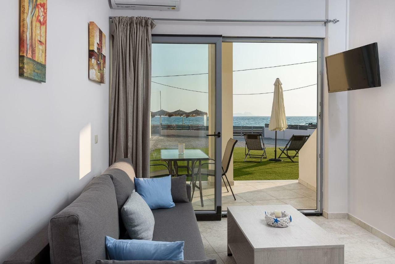 Coral Sea Apartment Kókinosz Pírgosz Kültér fotó