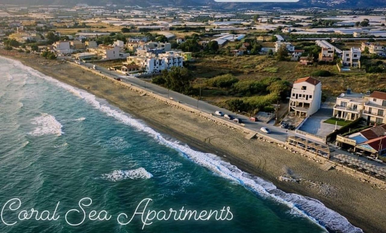 Coral Sea Apartment Kókinosz Pírgosz Kültér fotó
